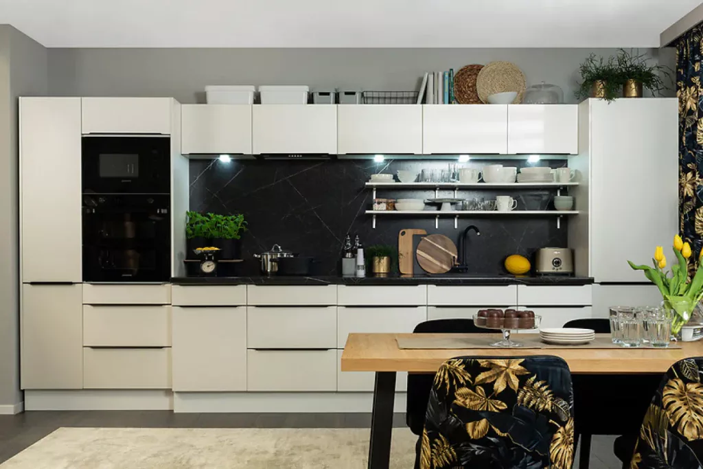 family-line-sole-l6-3