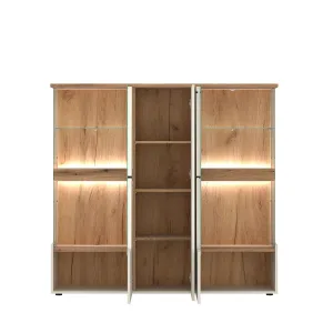 ויטרינה רחבה עם תאורה CUT OUT